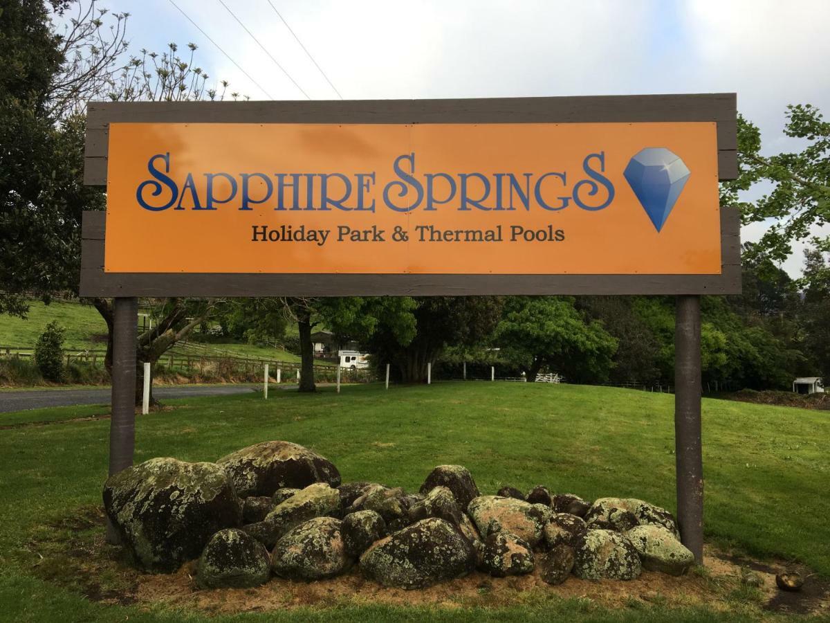 Sapphire Springs Holiday Park And Thermal Pools Катикати Экстерьер фото